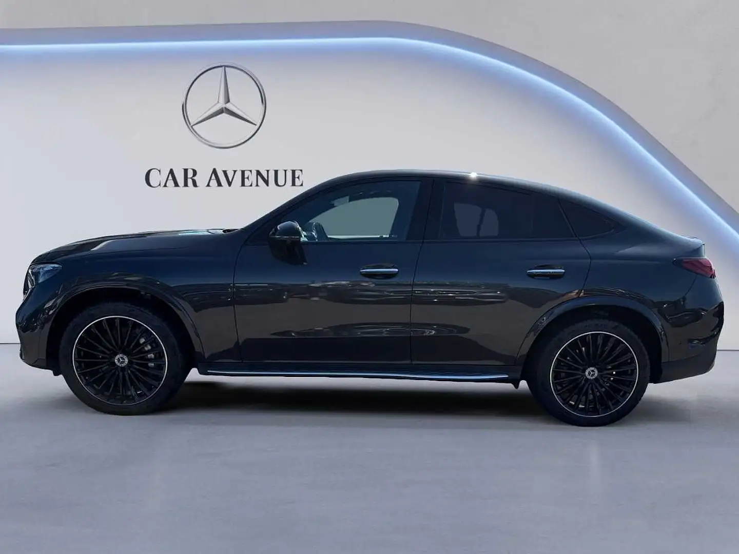 Mercedes-Benz GLC 220 d 4MATIC Coupé AMG Line Grijs - 2