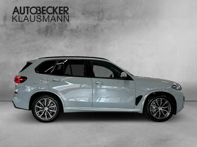 BMW X5 X5 view 4