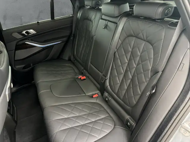 BMW X5 X5 view 13