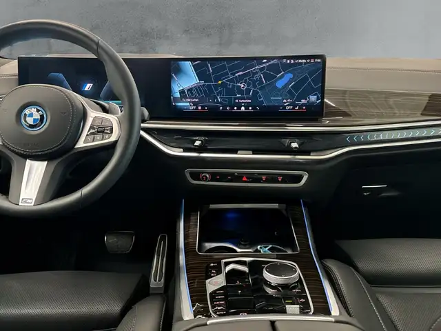 BMW X5 view 17
