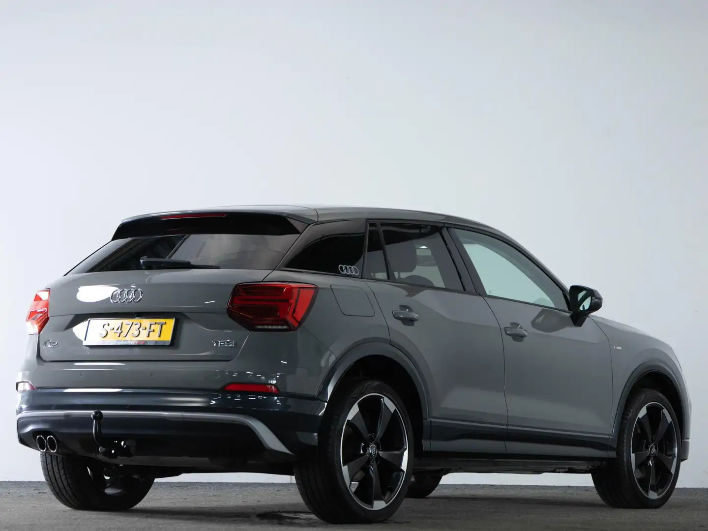 Audi Q2 S-Line 1.4 TFSI 150PK S-Tronic | Trekhaak | Stoelv Gris - 2
