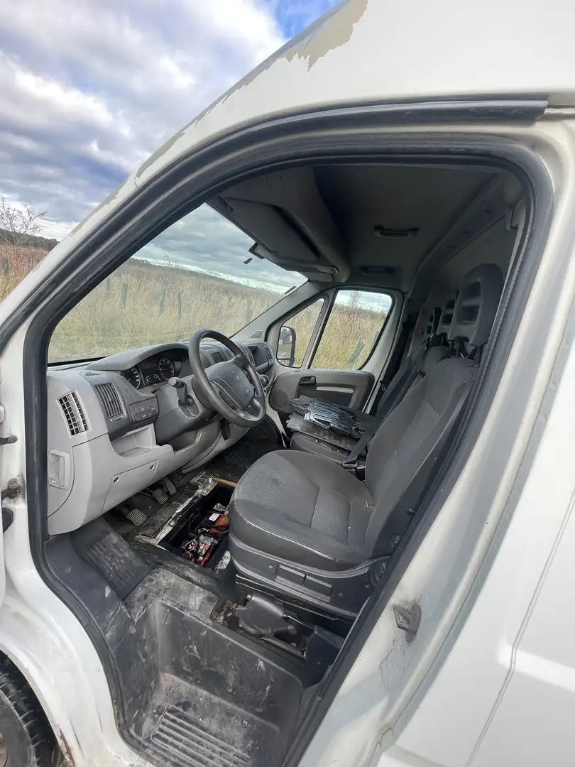 Peugeot Boxer Bus 3000 L1H1 3,0 HDi FAP - 2