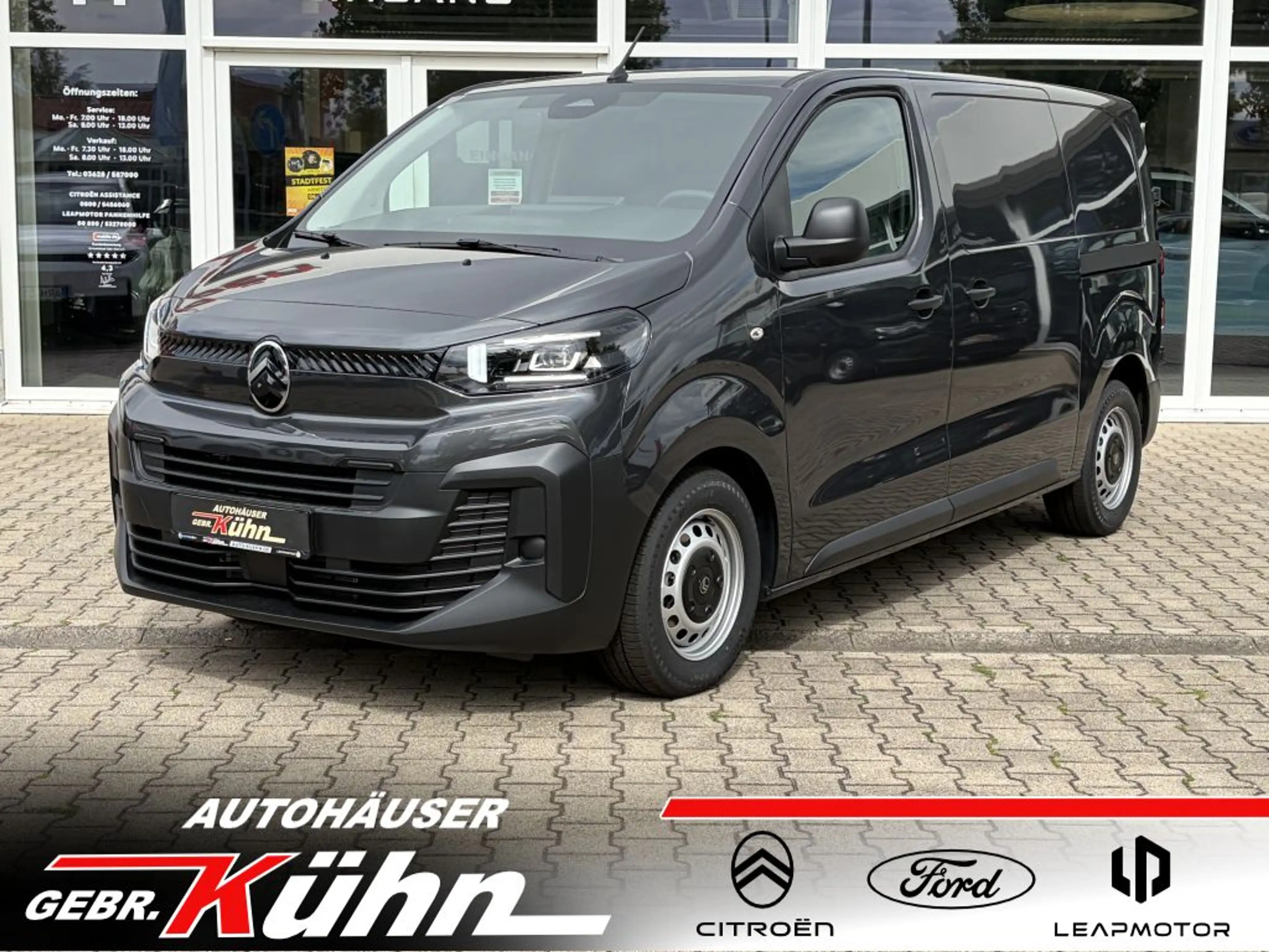 Citroen Jumpy Jumpy M Diesel 180 AT + Kamera, 3-Sitzer, LED