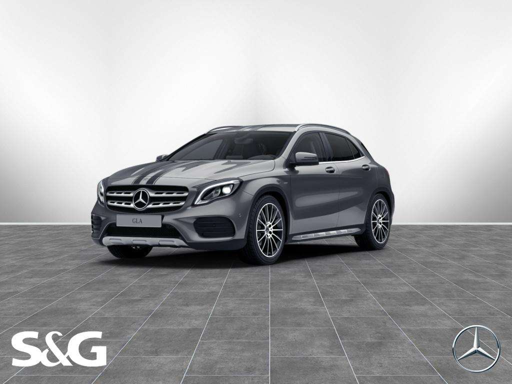 Mercedes-Benz GLA 220