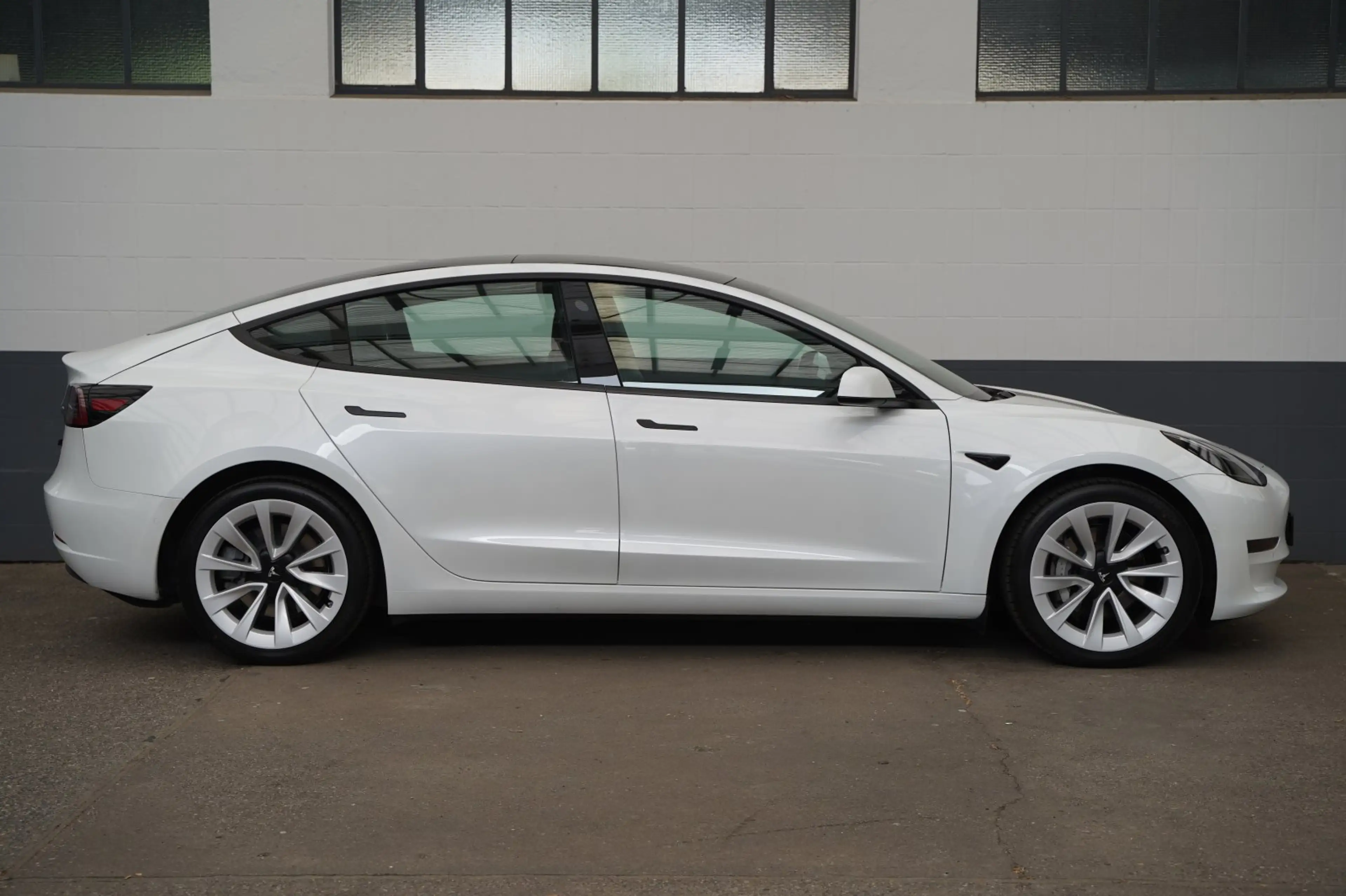 Tesla Model 3 Standard Range + *19-Zoll*Mwst.*1.Hd. — photo 6