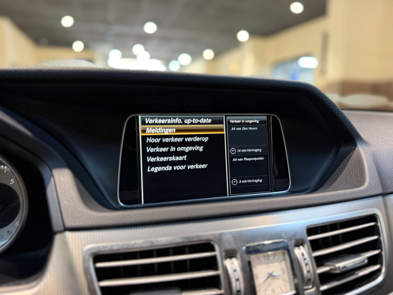 Mercedes-Benz E 200 Ambition Avantgarde|Pano|Navi|Automaat|Stoelverwar — photo 36