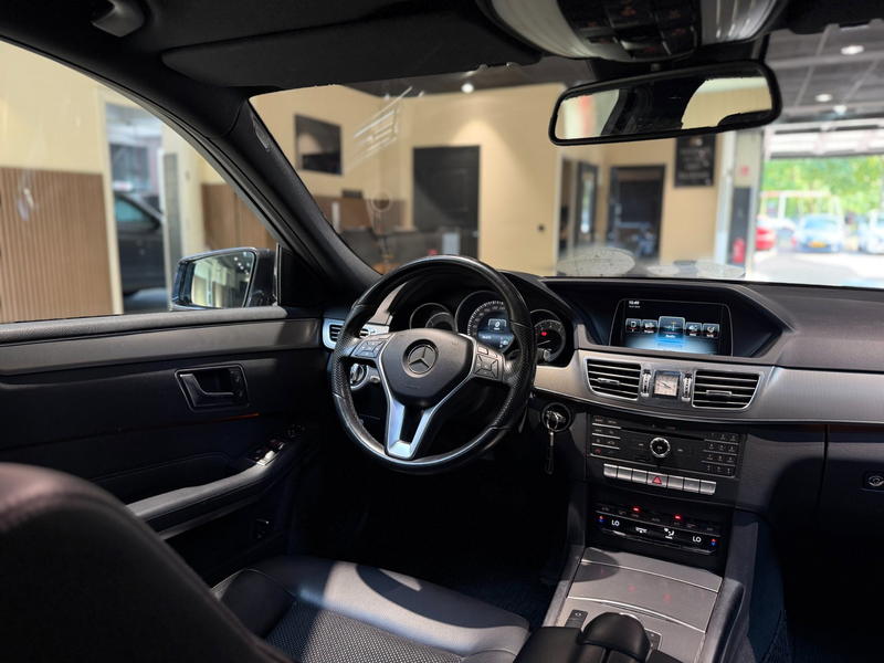 Mercedes-Benz E 200 Ambition Avantgarde|Pano|Navi|Automaat|Stoelverwar — photo 46