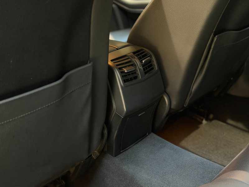 Mercedes-Benz E 200 Ambition Avantgarde|Pano|Navi|Automaat|Stoelverwar — photo 42