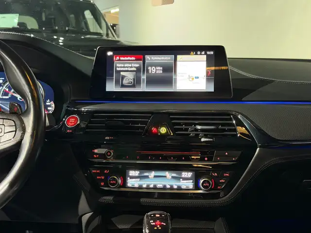 BMW M5 Aut. Competition / CARBON PARTS / 20" WF WHEELS / Ansicht 33