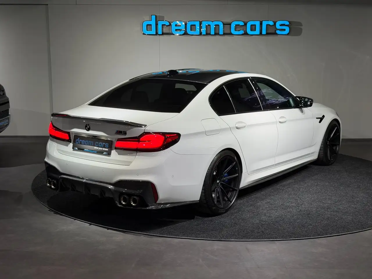 BMW M5 Aut. Competition / CARBON PARTS / 20" WF WHEELS Bild 19