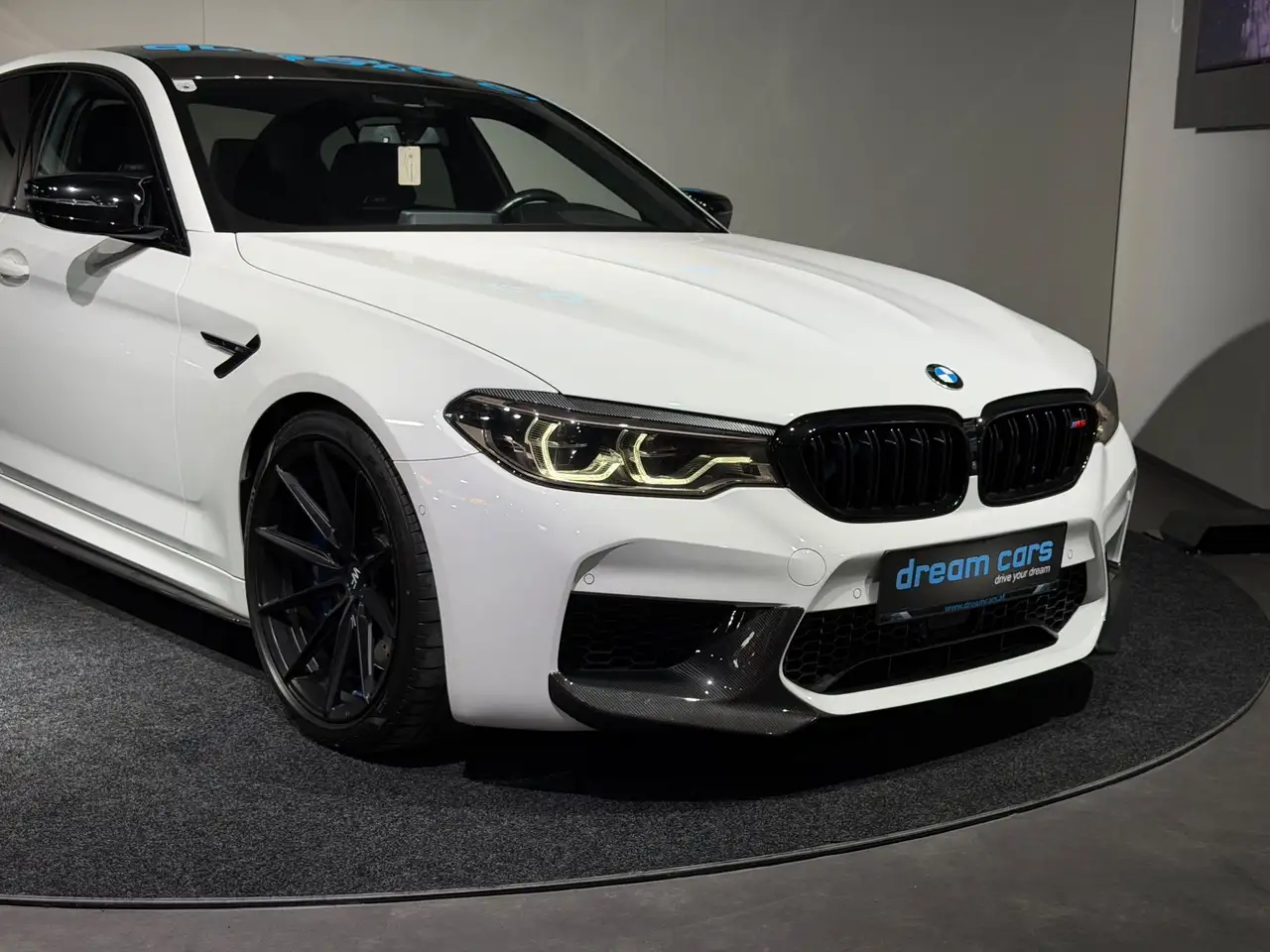 BMW M5 Aut. Competition / CARBON PARTS / 20" WF WHEELS Bild 14
