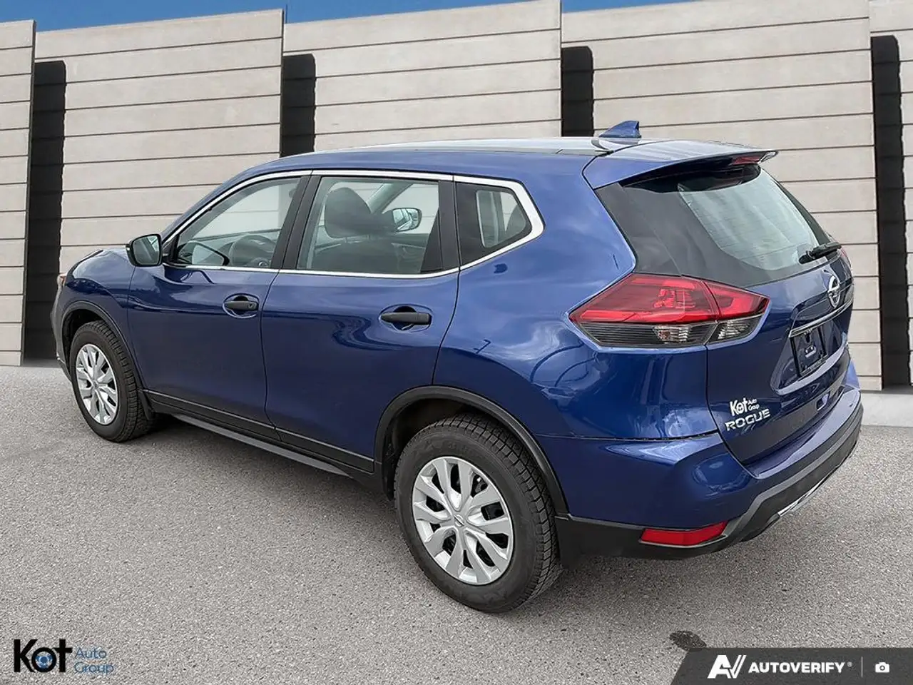 Nissan Rogue снимка Nissan Rogue