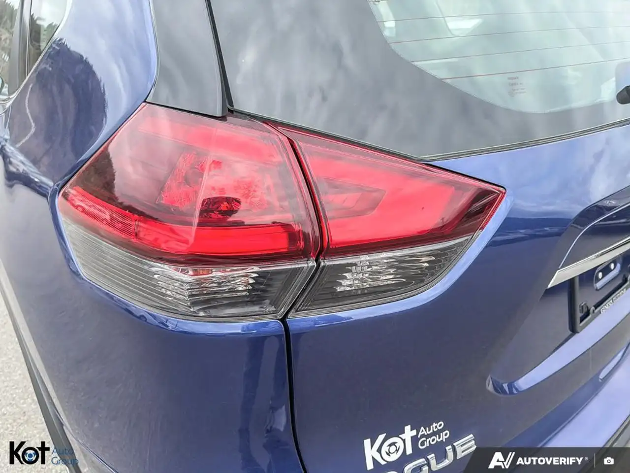 Nissan Rogue снимка Nissan Rogue