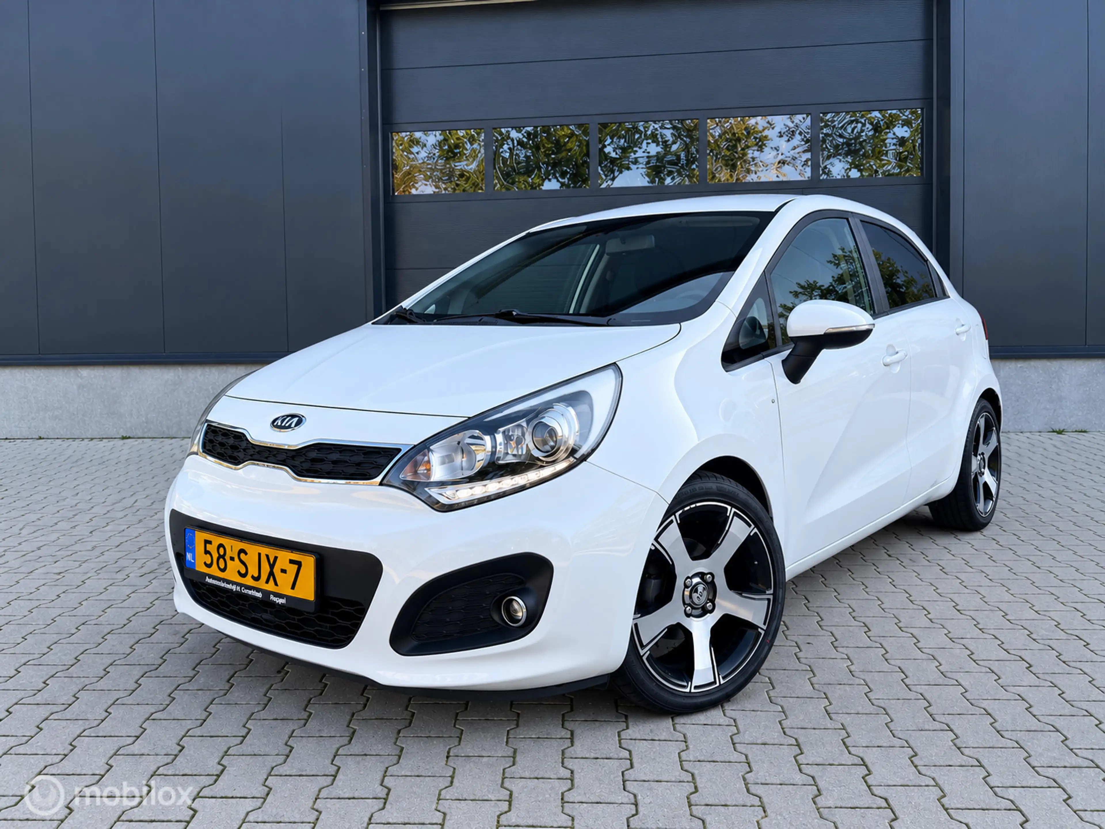 Kia Rio 1.2 CVVT Plus Pack Airco I NW APK I NAP I Trekhaak