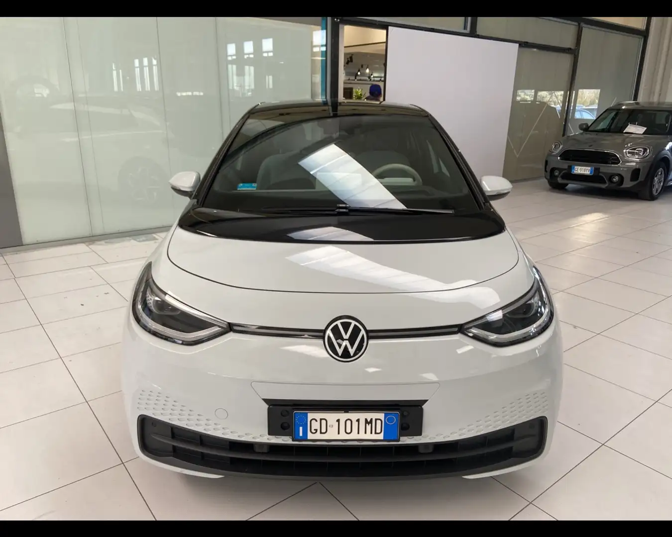 Volkswagen ID.3 77 kWh  Tour Weiß - 2