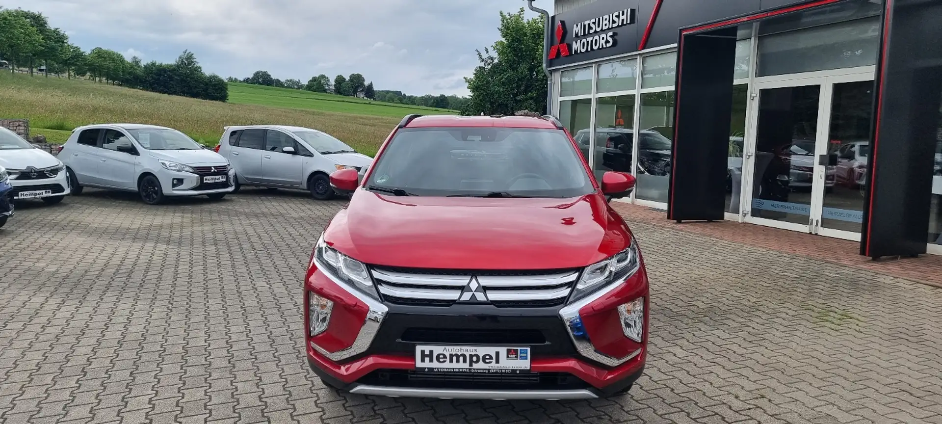 Mitsubishi Eclipse Cross Spirit+ 2.2 DI-D 4WD AT AHZV Rouge - 2