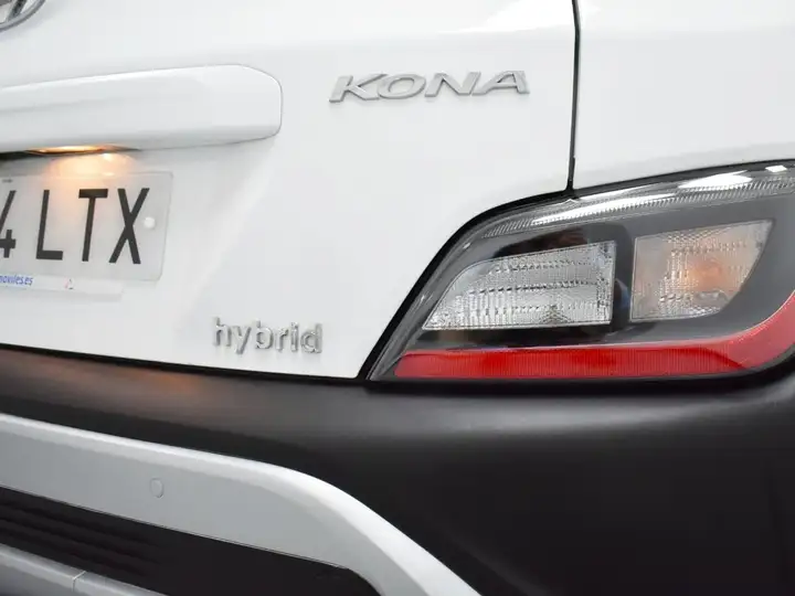 Hyundai Kona HEV FL GDI 1.6 DT MAXX 2021, foto 6
