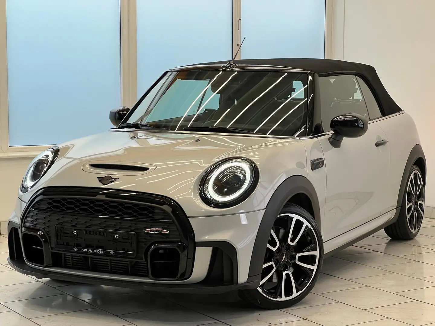 MINI Cooper S Cabrio JCW Trim - LED/CarPlay/Leder Plateado - 2