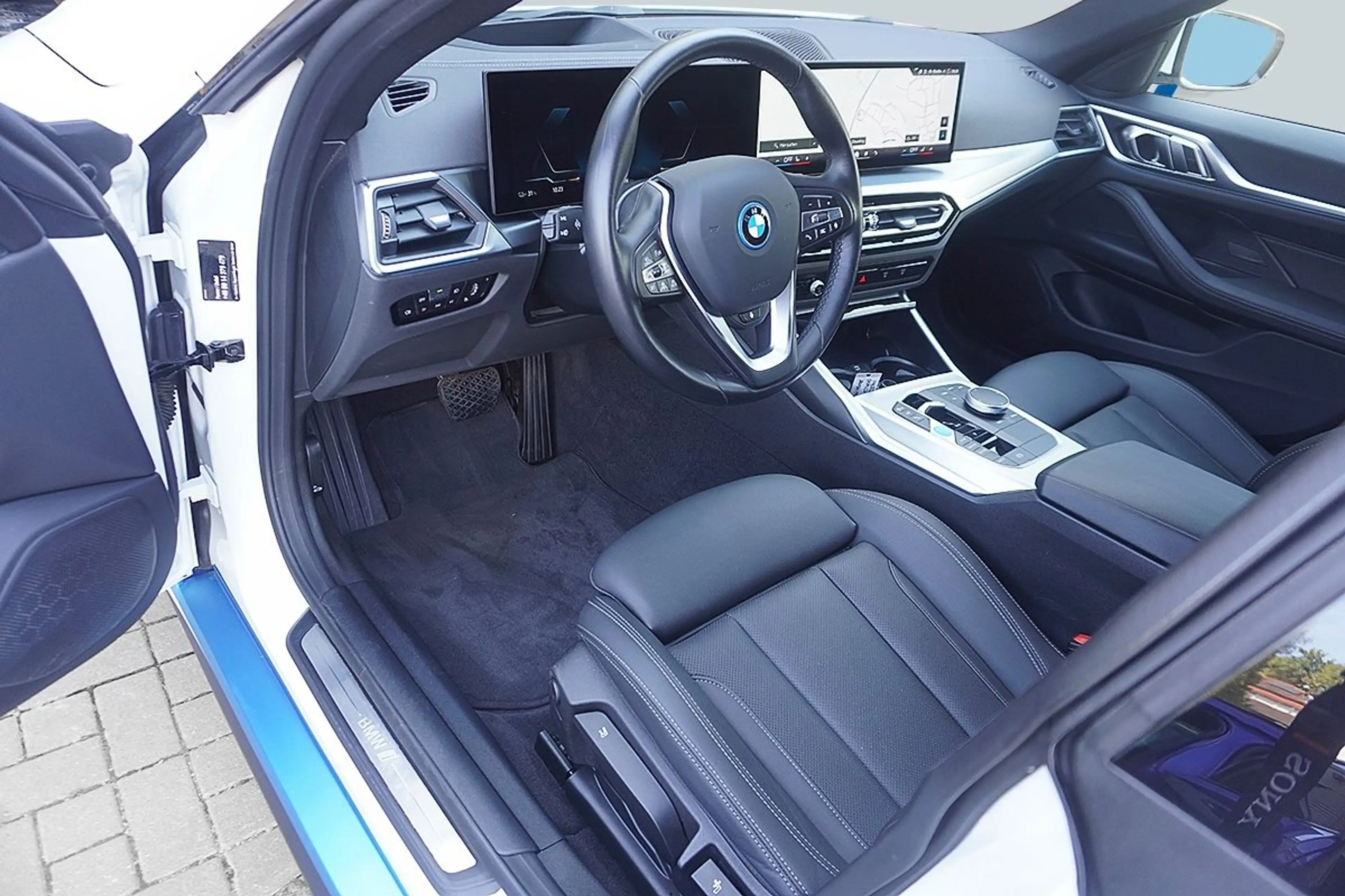BMW i4 eDrive40 Gran Coupé HiFi DAB Komfortzg. Shz — photo 4
