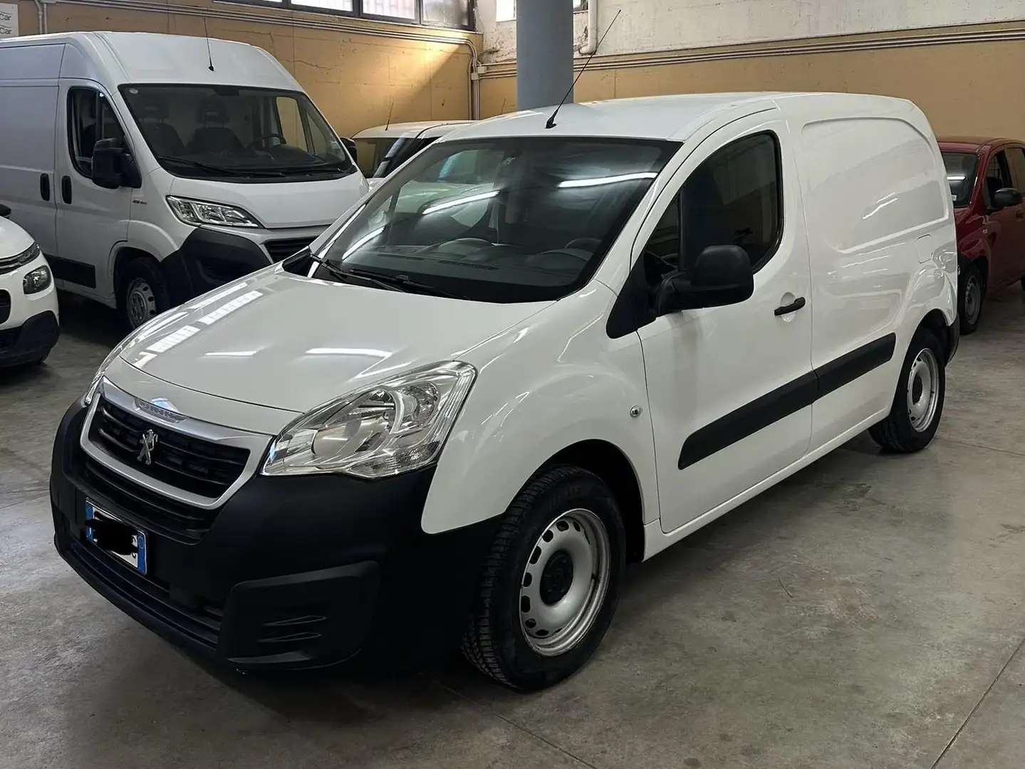 Peugeot Partner 1.6 100CV 3 Posti Bianco - 1