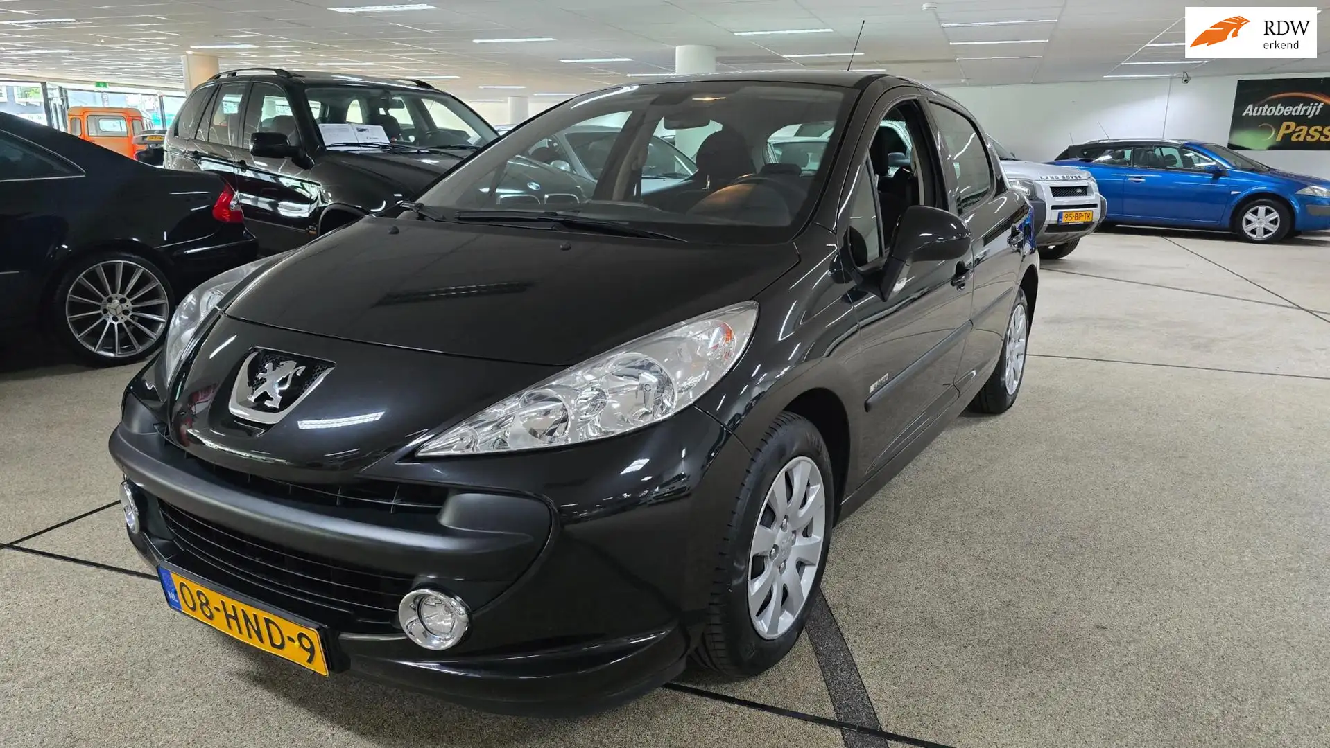 Peugeot 207 1.4 VTi Look Zwart - 1