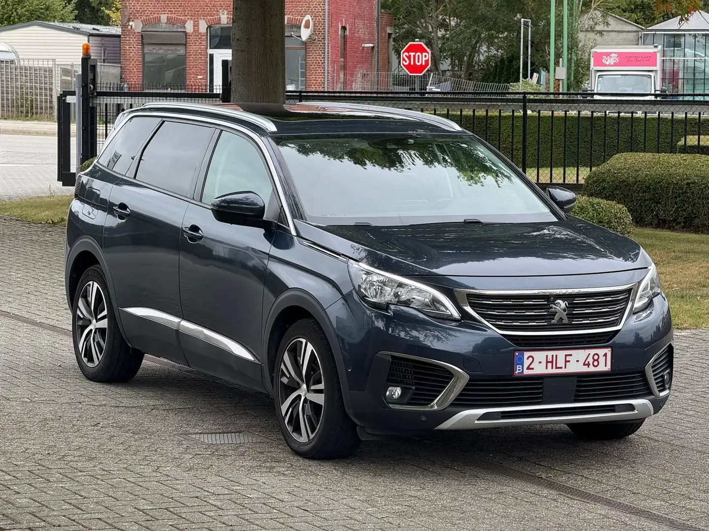 Peugeot 5008 BlueHdi Allure - 2