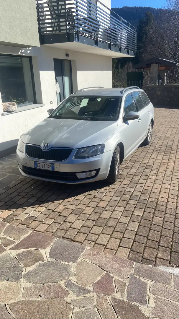 Skoda Octavia Octavia III Wagon 1.4 tsi g-tec Executive 110cv Grigio - 2