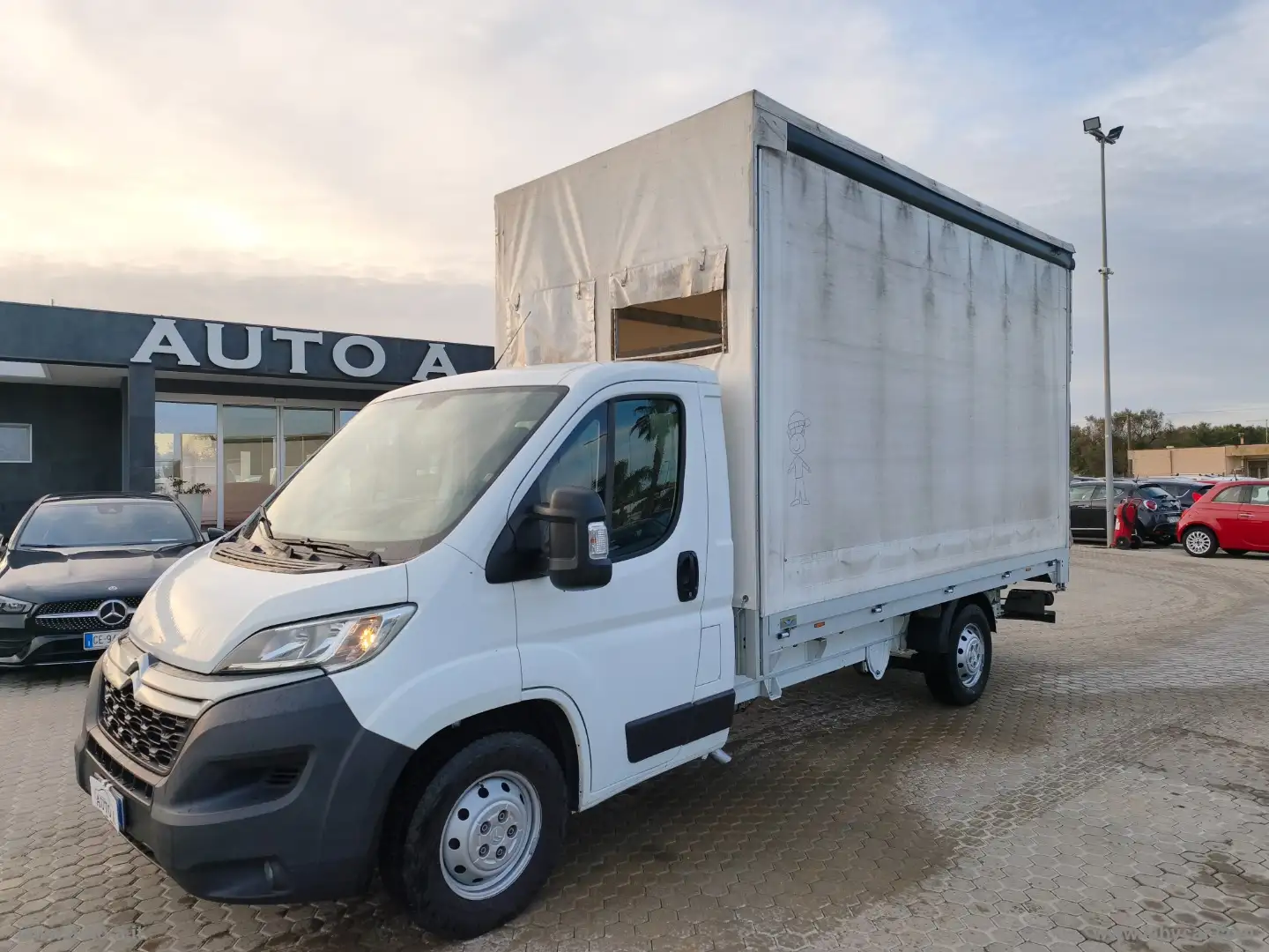 Citroen Jumper JUMPER 2.2 BLUEHDI 140 CV CENTINA CON SPONDA IDRAU Blanc - 1