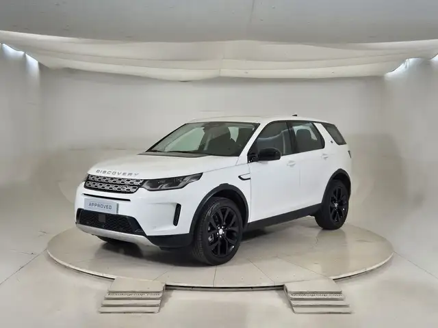 Land Rover Discovery Sport main image