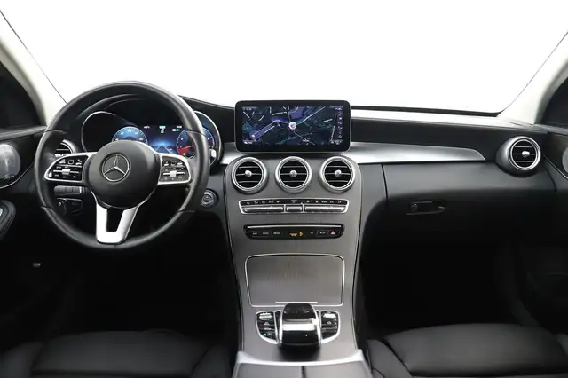 Mercedes-Benz C-Class view 14