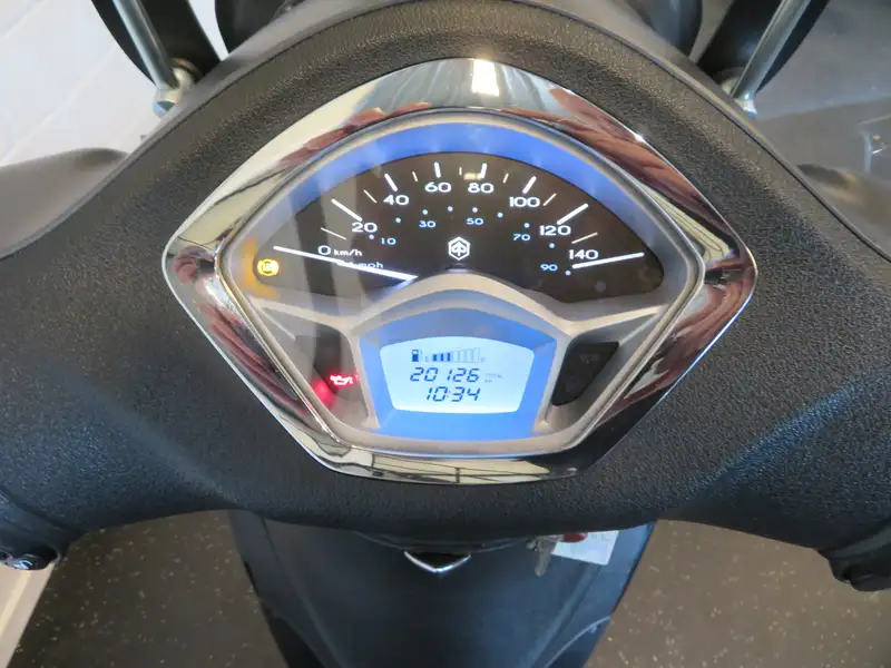 Piaggio Liberty 125 - foto 6