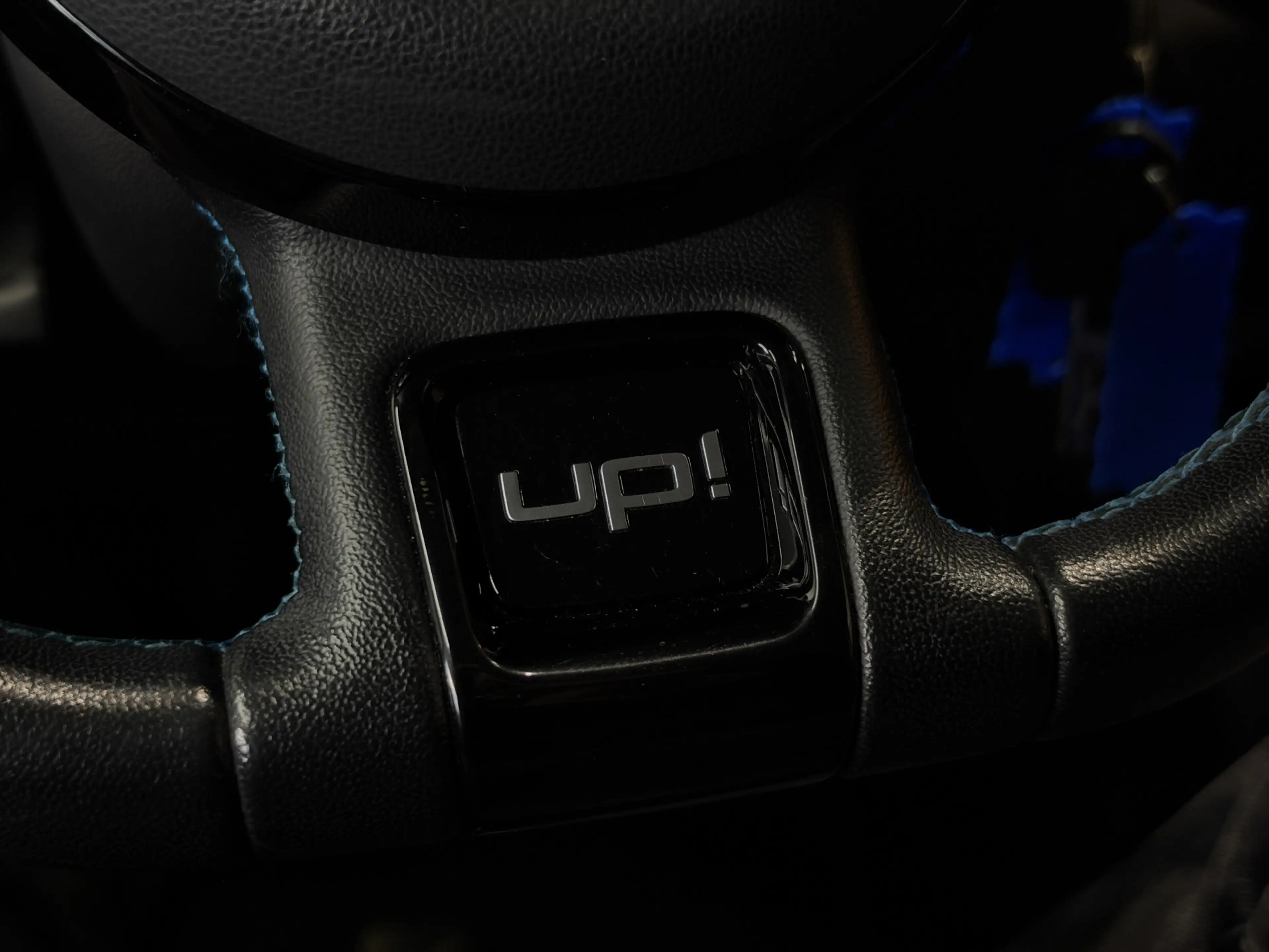 Volkswagen up! 1.0 Cup up! BlueMotion Navi | 15" | Airco | Stoelv — photo 32