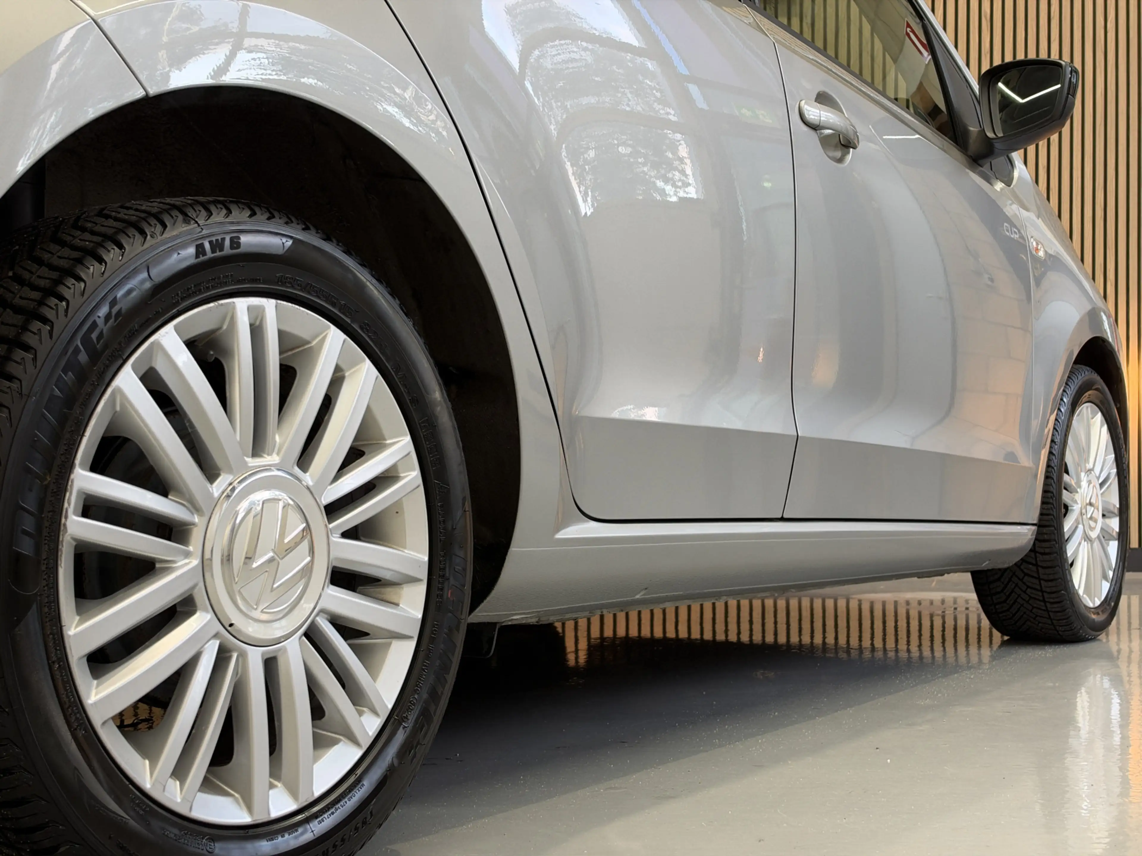 Volkswagen up! 1.0 Cup up! BlueMotion Navi | 15" | Airco | Stoelv — photo 33