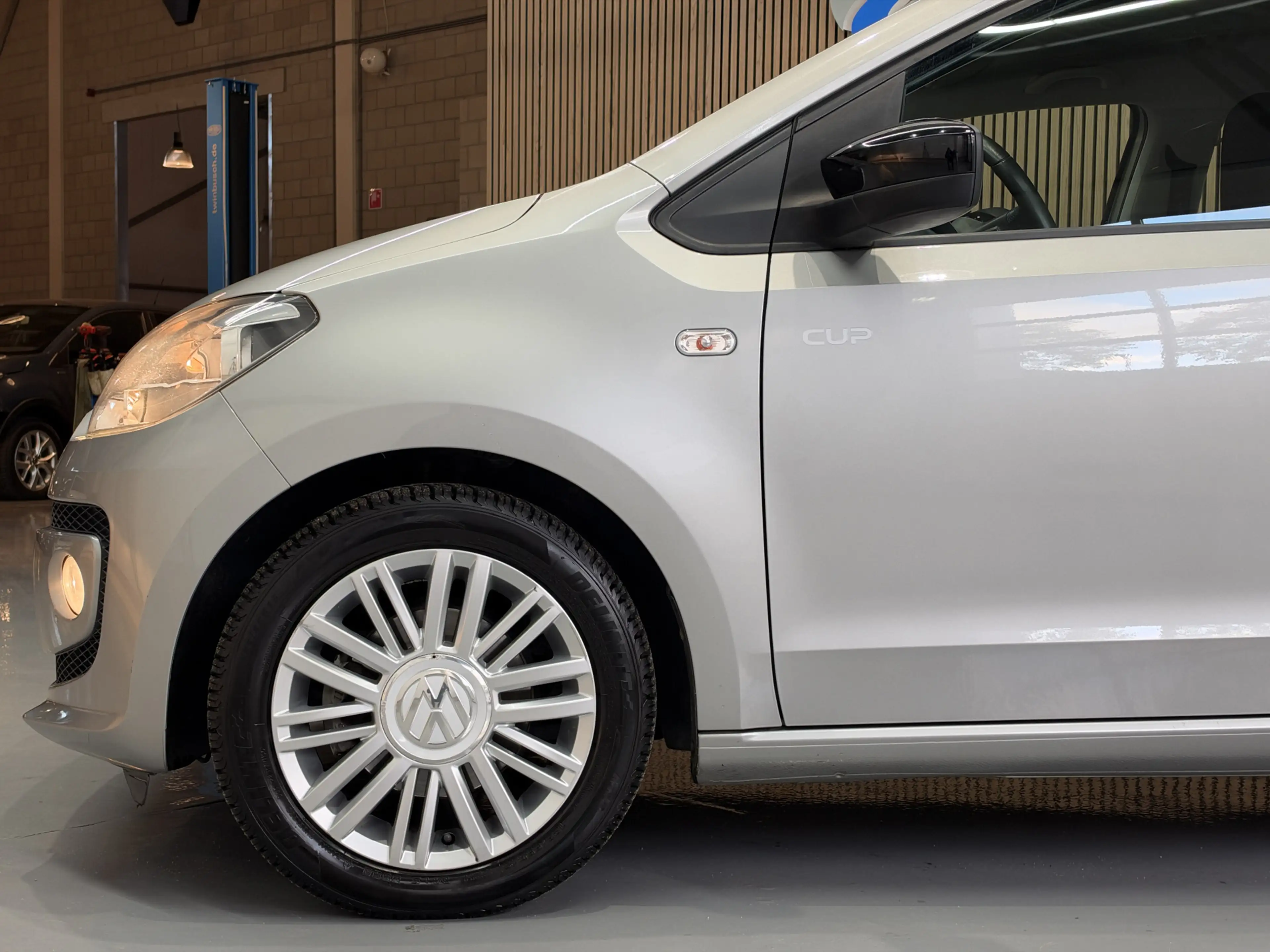 Volkswagen up! 1.0 Cup up! BlueMotion Navi | 15" | Airco | Stoelv — photo 7