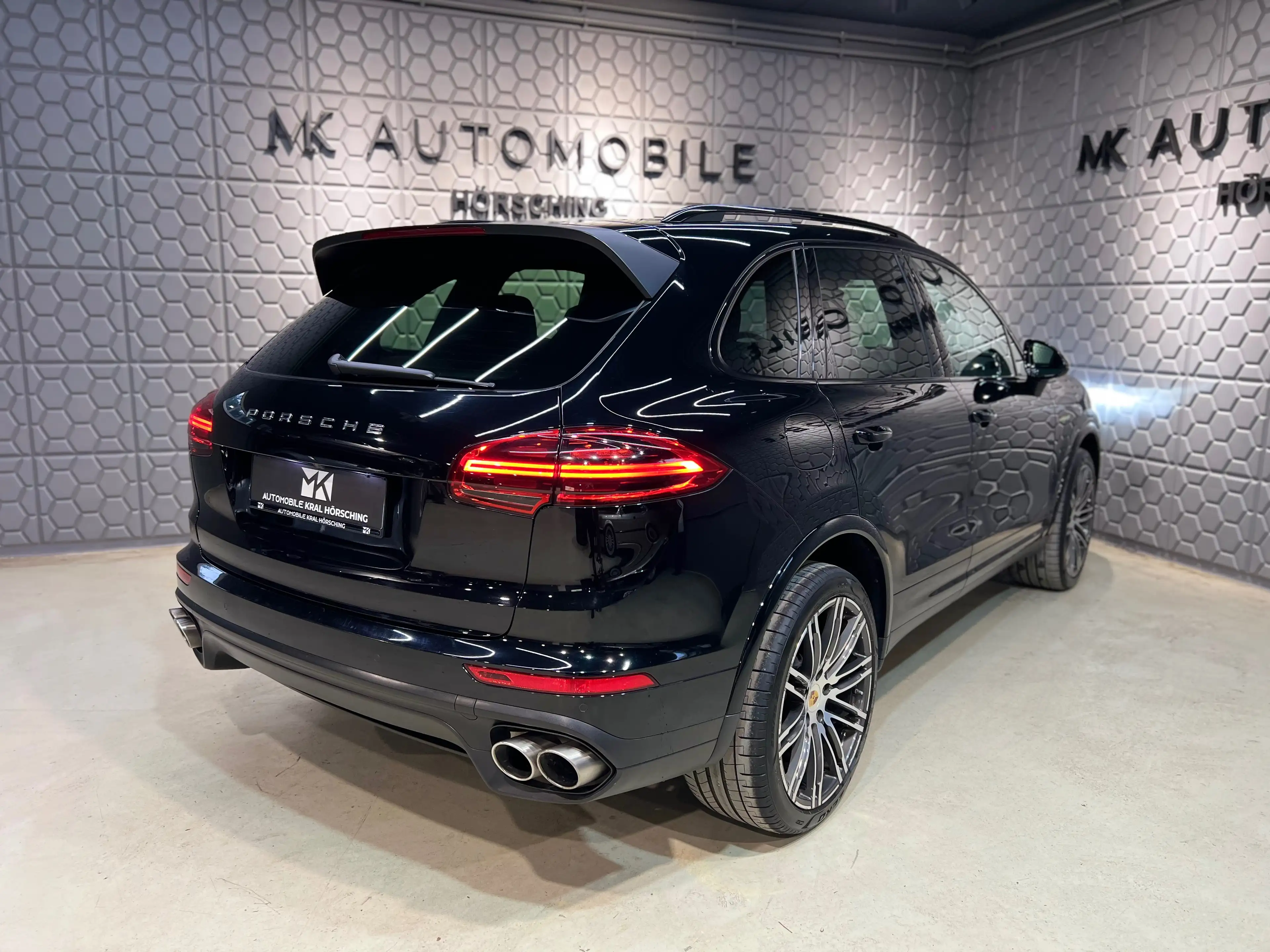 Porsche Cayenne S E-Hybrid Platinum Edition*RFK*SITZHEIZUNG*CHRONO — photo 8