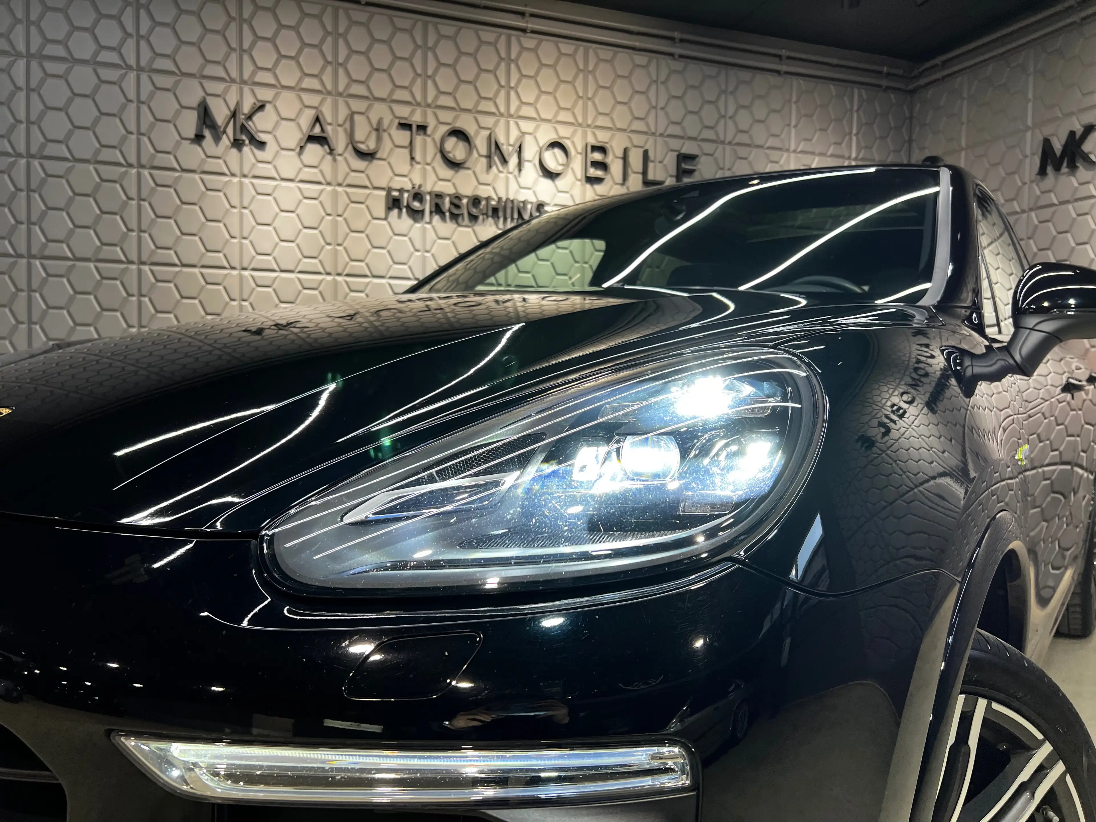 Porsche Cayenne S E-Hybrid Platinum Edition*RFK*SITZHEIZUNG*CHRONO — photo 2