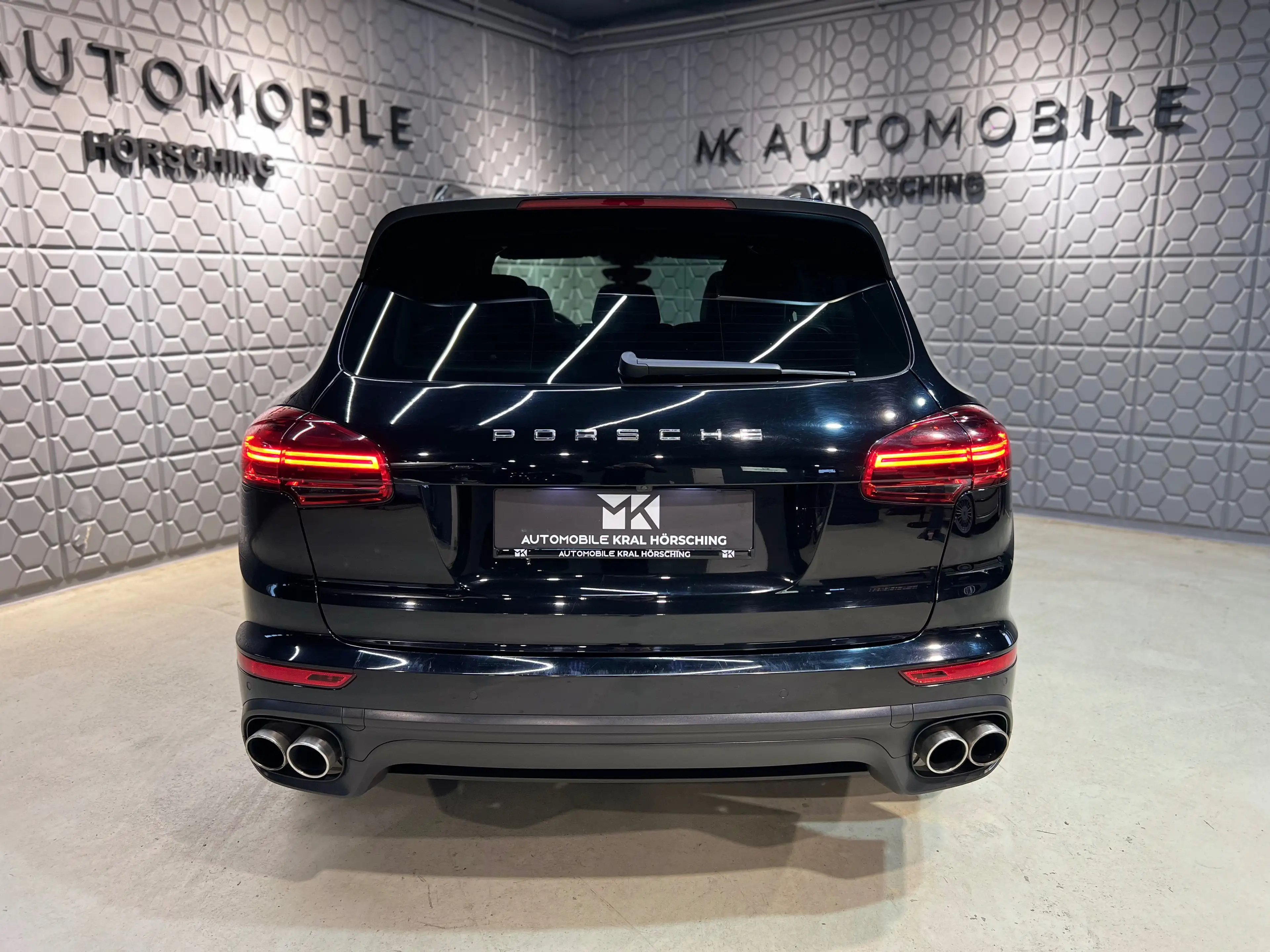 Porsche Cayenne S E-Hybrid Platinum Edition*RFK*SITZHEIZUNG*CHRONO — photo 9