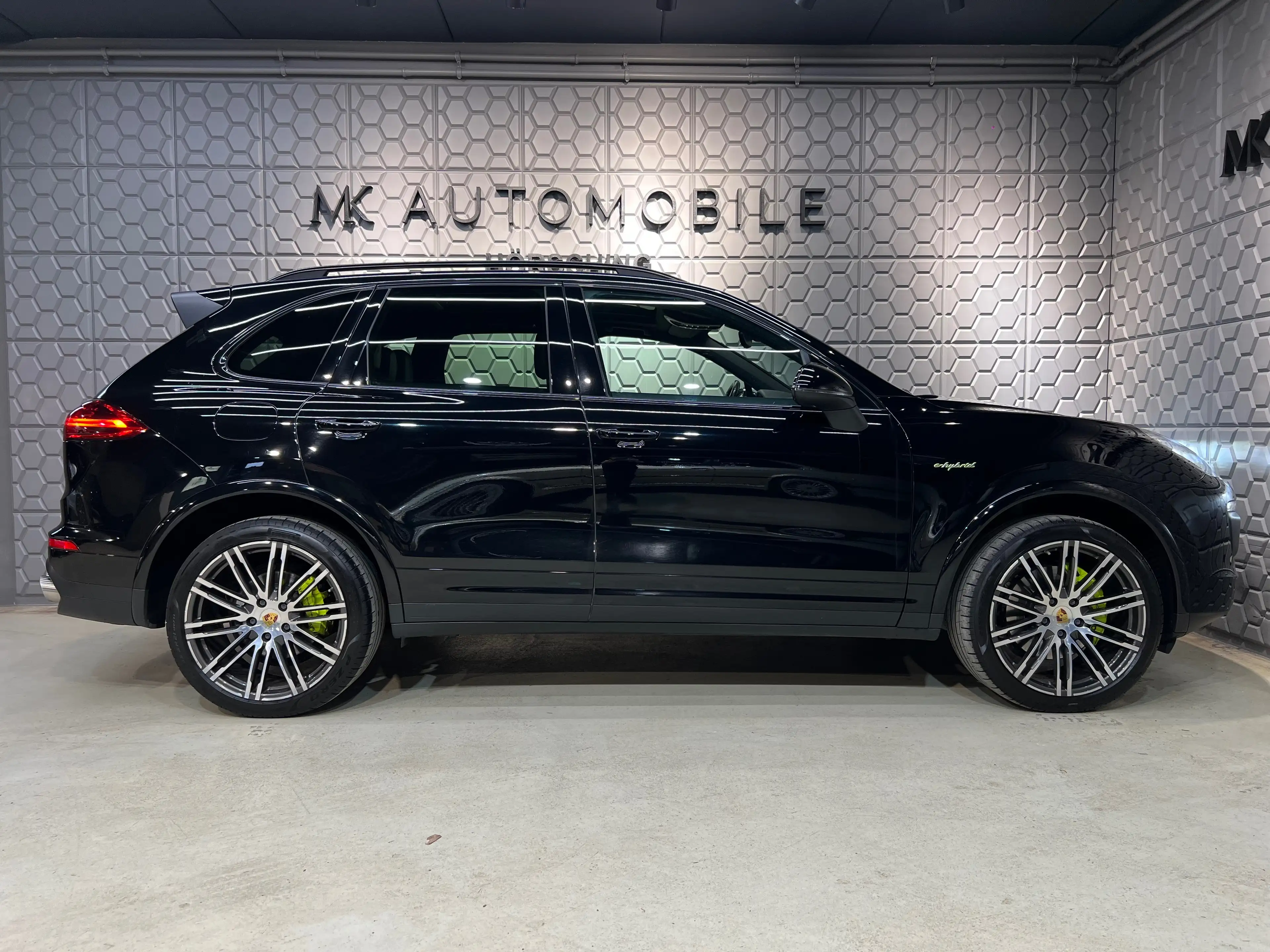 Porsche Cayenne S E-Hybrid Platinum Edition*RFK*SITZHEIZUNG*CHRONO — photo 7