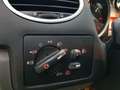 Ford Focus 1.6 TDCi DPF Titanium 5-tür+KLIMAAUTOM.+ALU 16" Gris - thumbnail 33