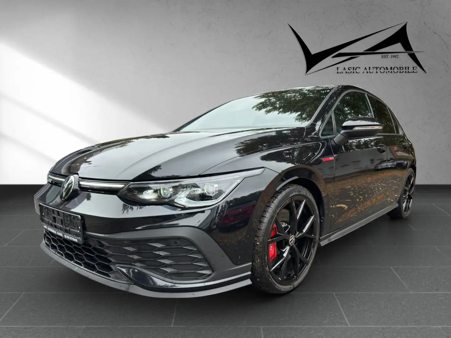 Volkswagen Golf VIII Lim. GTI Clubsport Black Style Pano Schwarz - 1
