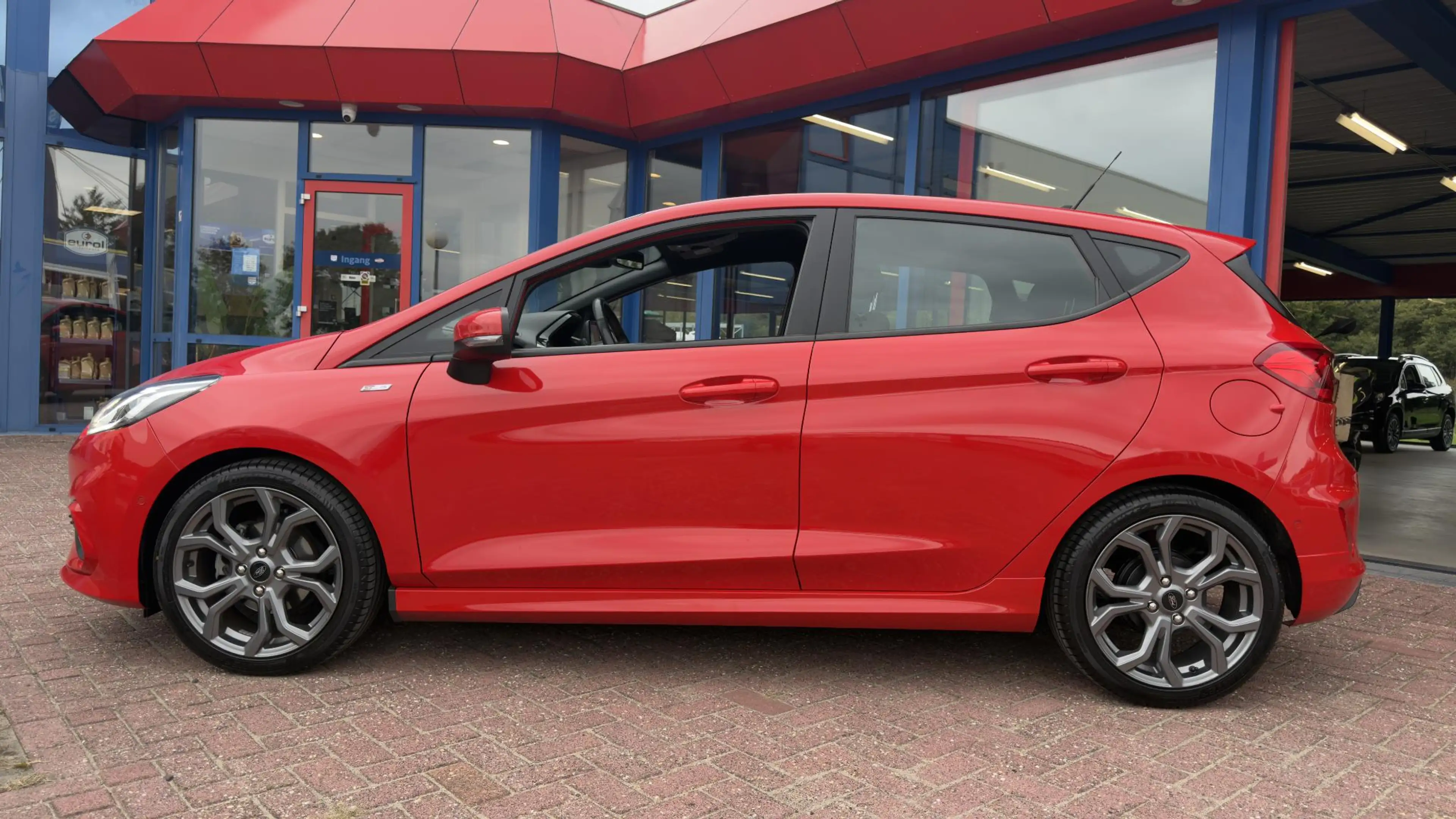 Ford Fiesta 1.0 EcoBoost Hybrid ST-Line X LMV - PDC - NAVI - C — photo 12