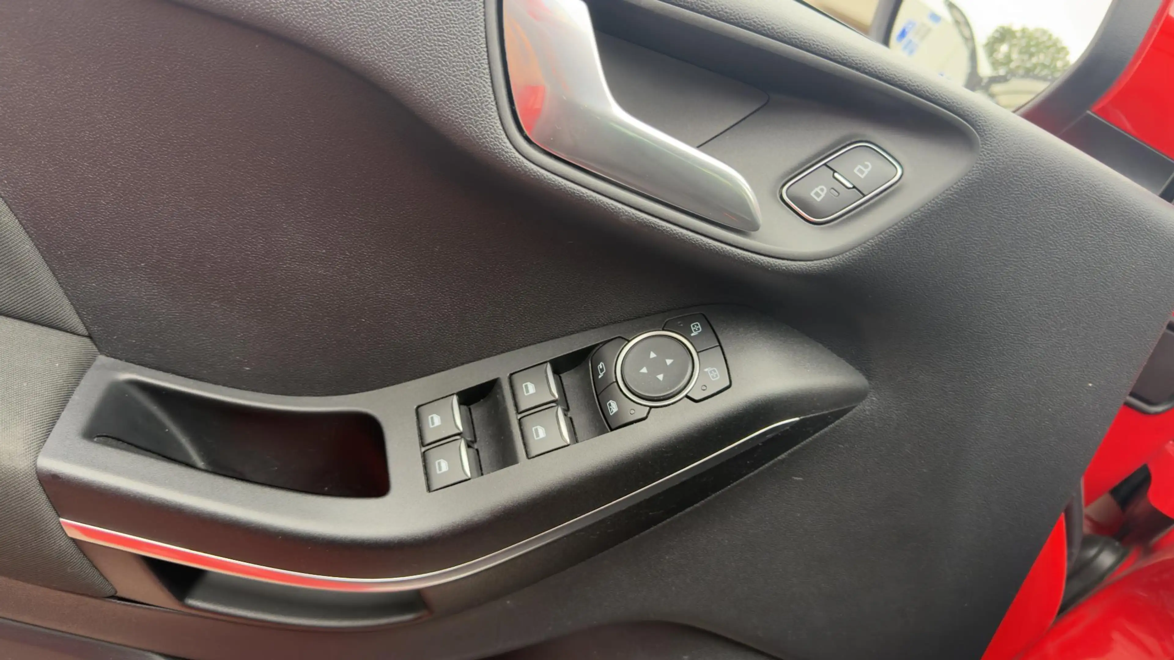 Ford Fiesta 1.0 EcoBoost Hybrid ST-Line X LMV - PDC - NAVI - C — photo 14