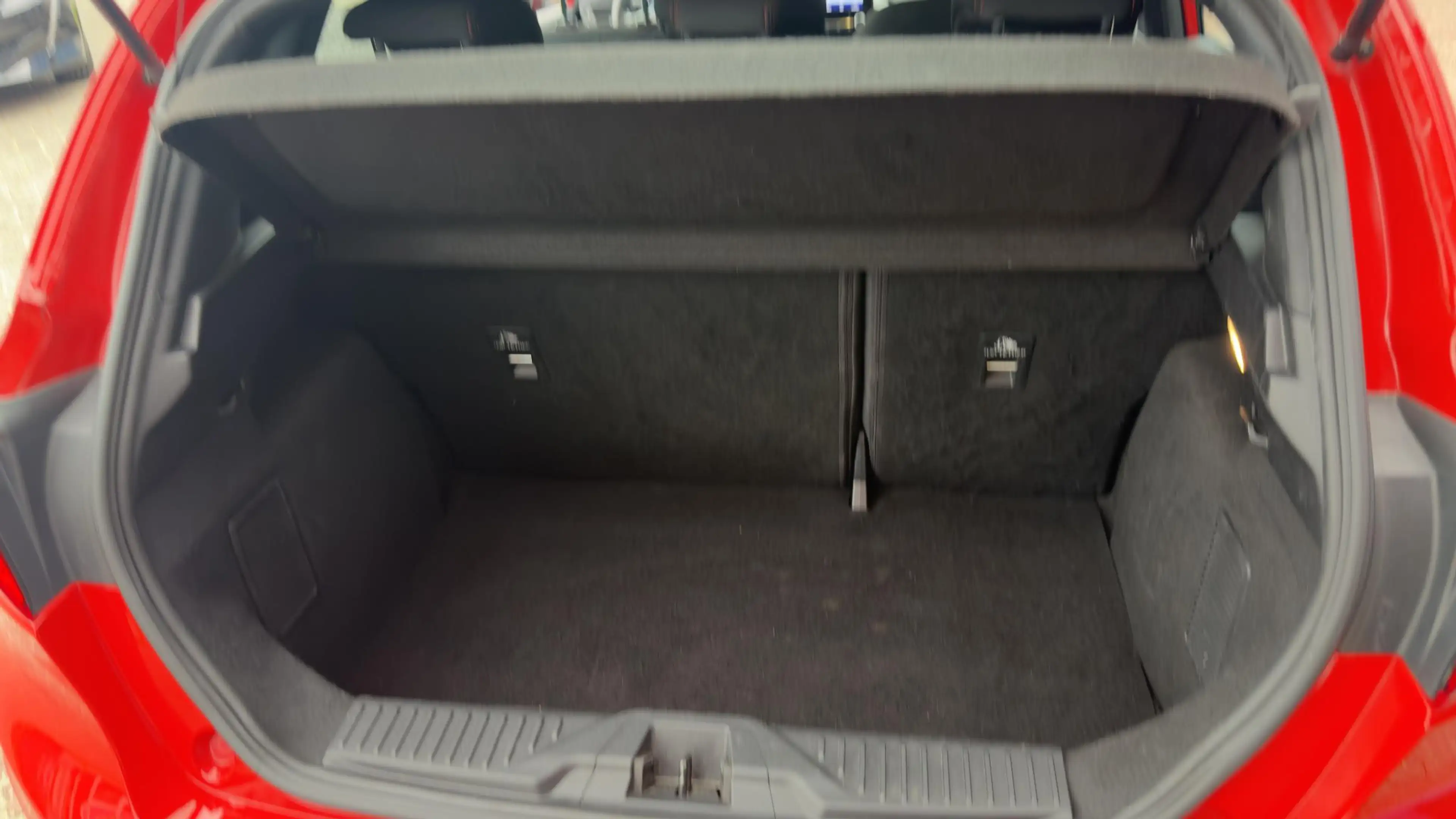 Ford Fiesta 1.0 EcoBoost Hybrid ST-Line X LMV - PDC - NAVI - C — photo 11