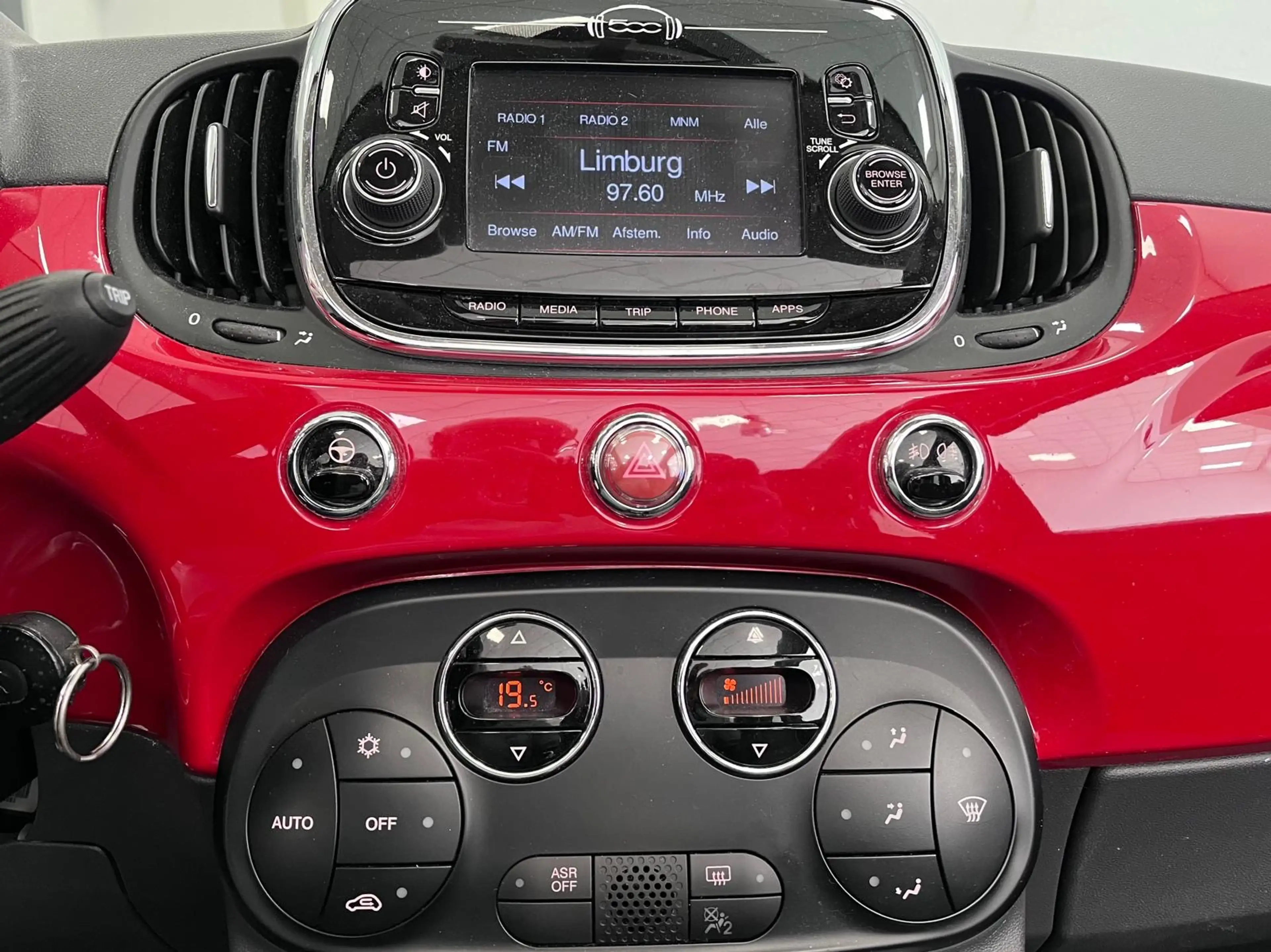 Fiat 500C 1.2 Lounge Cabrio | 4-Cilinder / — photo 6