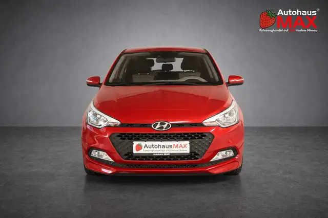 Hyundai i20 view 9