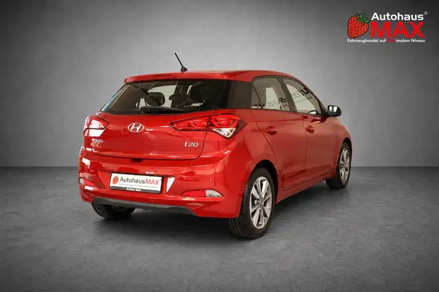 Hyundai i20 view 6