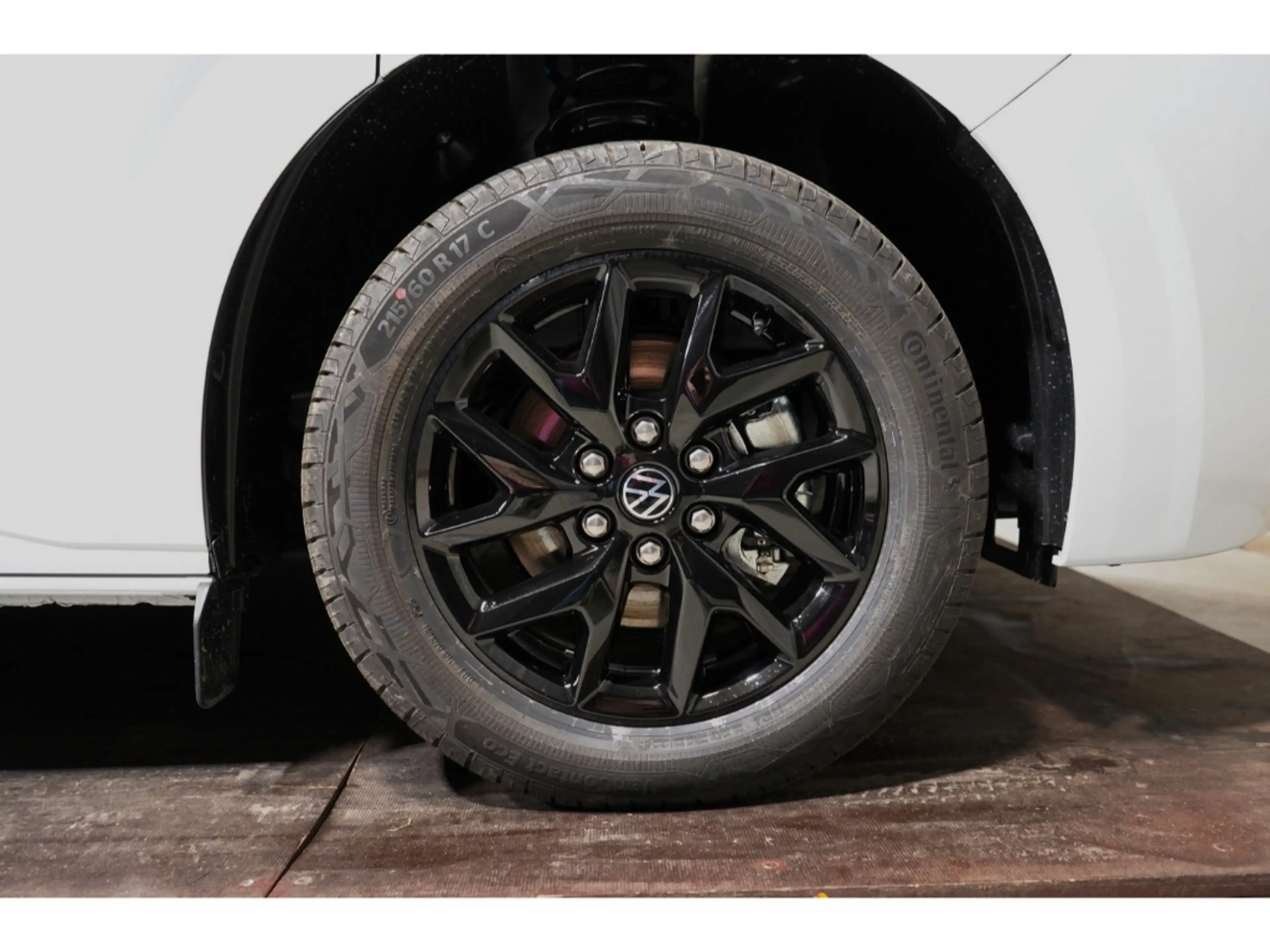 Volkswagen T7 Caravelle Life 2.0 TDI KR Connect Paket Panoram — photo 14