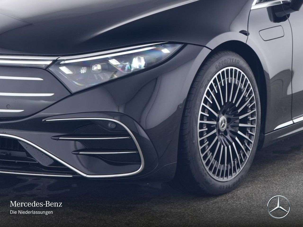 Mercedes-Benz EQS