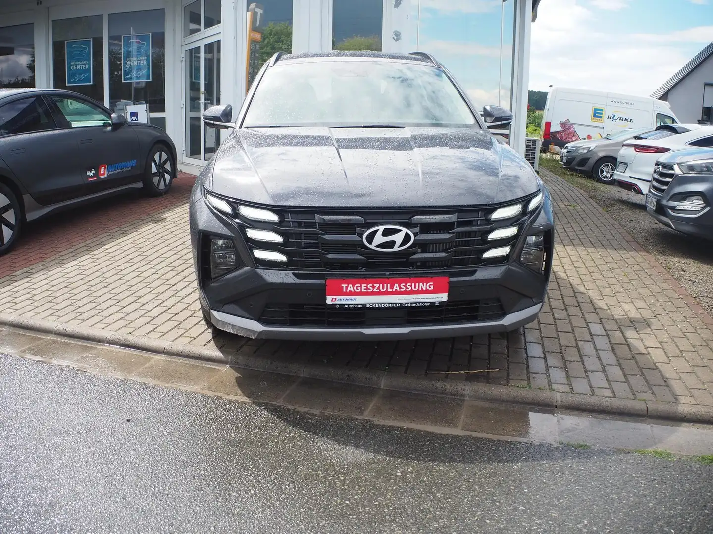 Hyundai TUCSON 1.6 T-GDI *Sitzhzg*Klima-AT*Navi*Keyless*Alu* Grau - 2