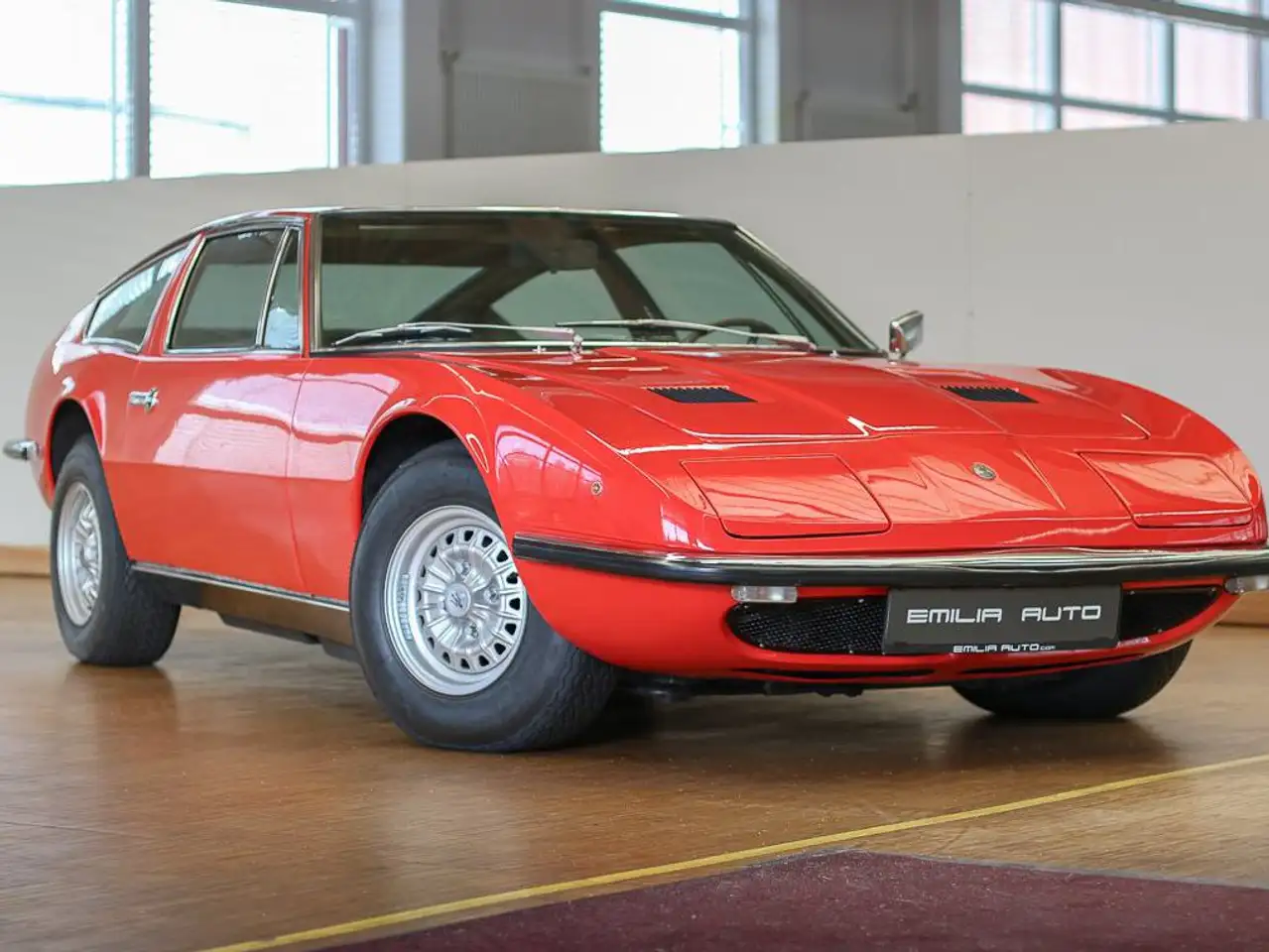 Maserati Indy